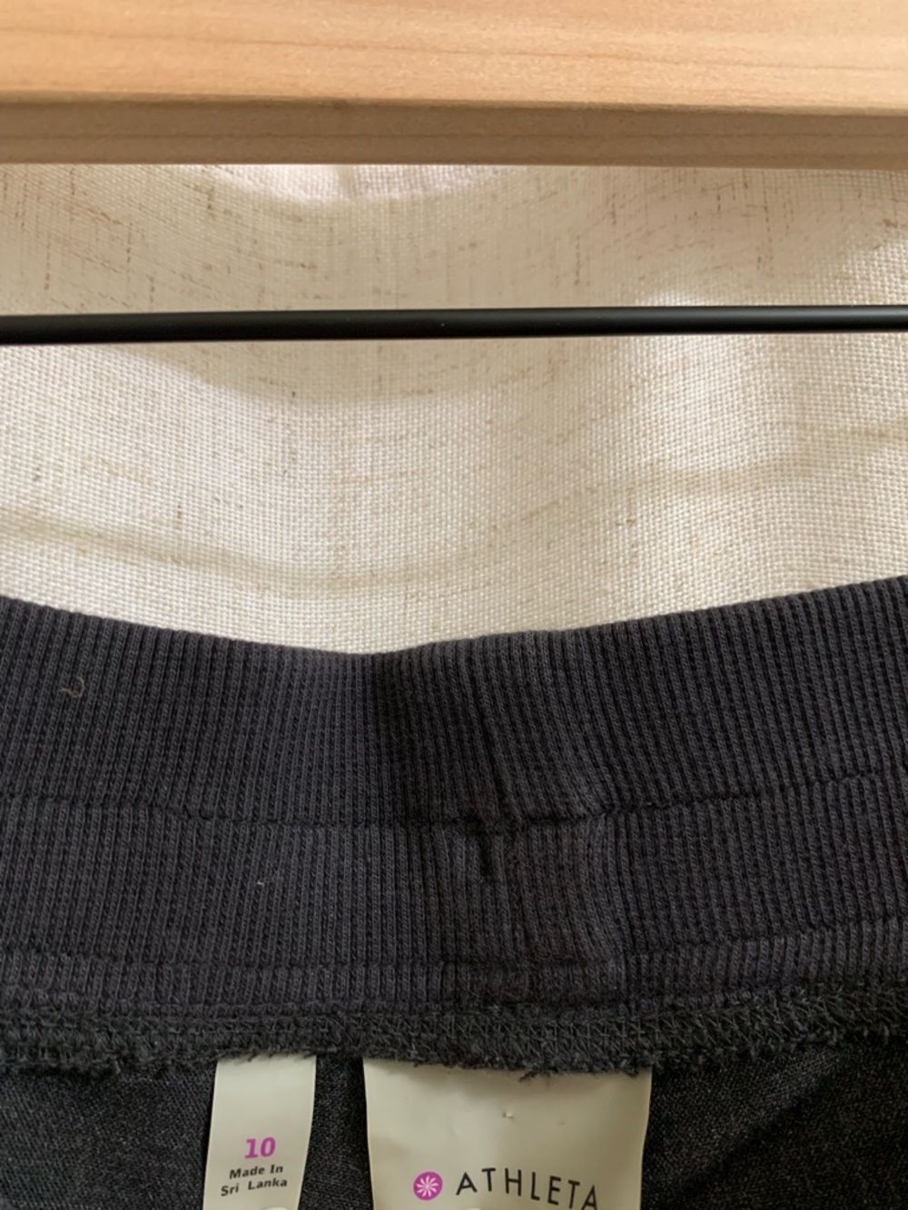 Athleta Wool Blend Black Heather Rib City Jogger Slouchy Fit Tapered Leg 10 - Picture 9 of 11